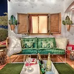 Newly Renovated Modern , Near C.c Yumbo * San Bartolomé