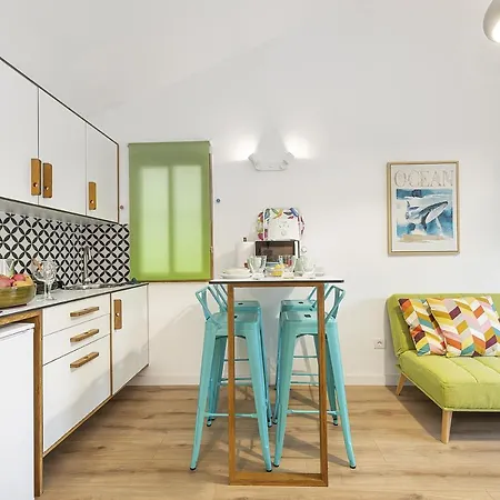 Newly Renovated Modern , Near C.c Yumbo Holiday home San Bartolome de Tirajana (Gran Canaria)