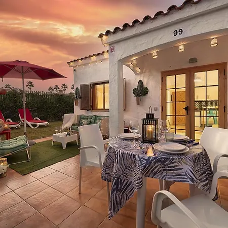 Holiday home Newly Renovated Modern , Near C.c Yumbo San Bartolome de Tirajana (Gran Canaria)