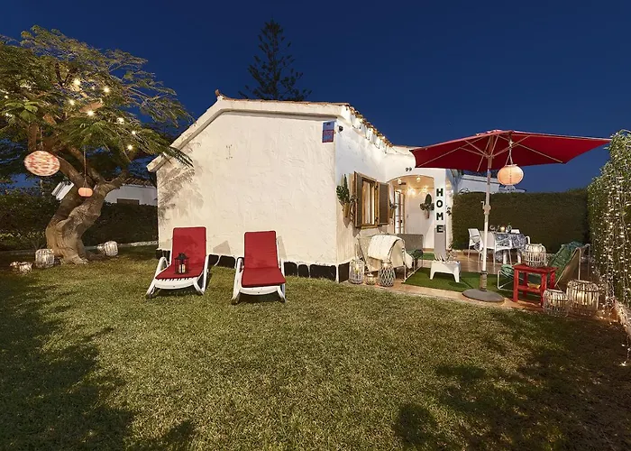 Newly Renovated Modern , Near C.c Yumbo Nyaraló