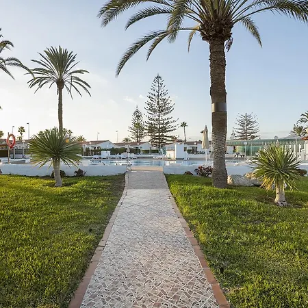 Сasa de vacaciones Newly Renovated Modern , Near C.c Yumbo *